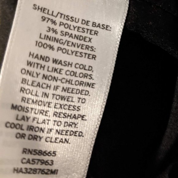 Halogen Sleeveless Top L Black with White Flowers - Picture 3 of 10